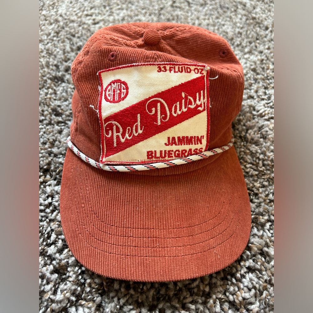 BILLY STRINGS ONE OF A KIND OF”RED DAISY” HAT